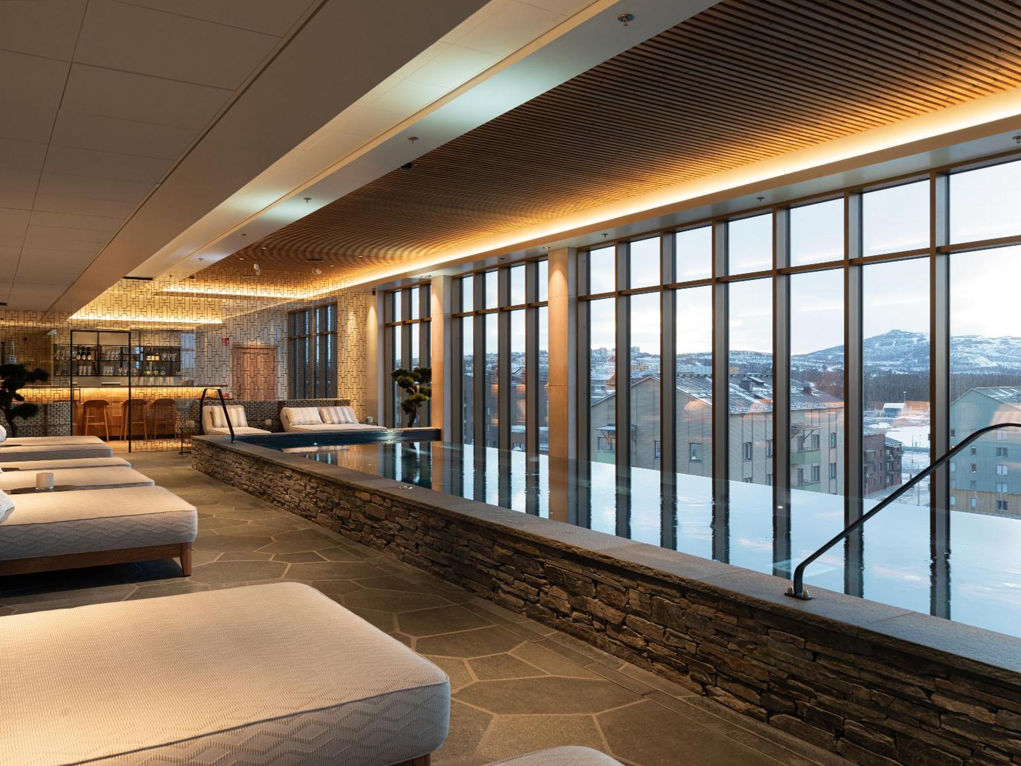 Elite Hotel Frost - Hotel & Spa Kiruna Bagian luar foto